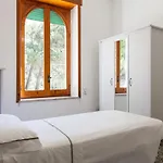 Loreta Luxury Floor فيلة