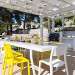 Loreta Luxury Floor فيلة غاليانو دل كابو