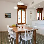 Loreta Luxury Floor * غاليانو دل كابو